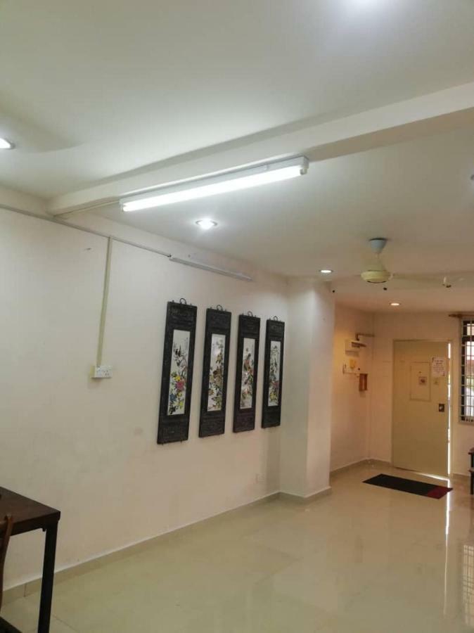 Sweethome For Travelers Seremban Exterior foto